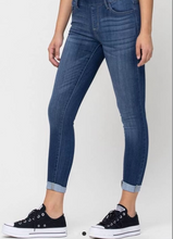 Load image into Gallery viewer, Cello Denim Jeans
